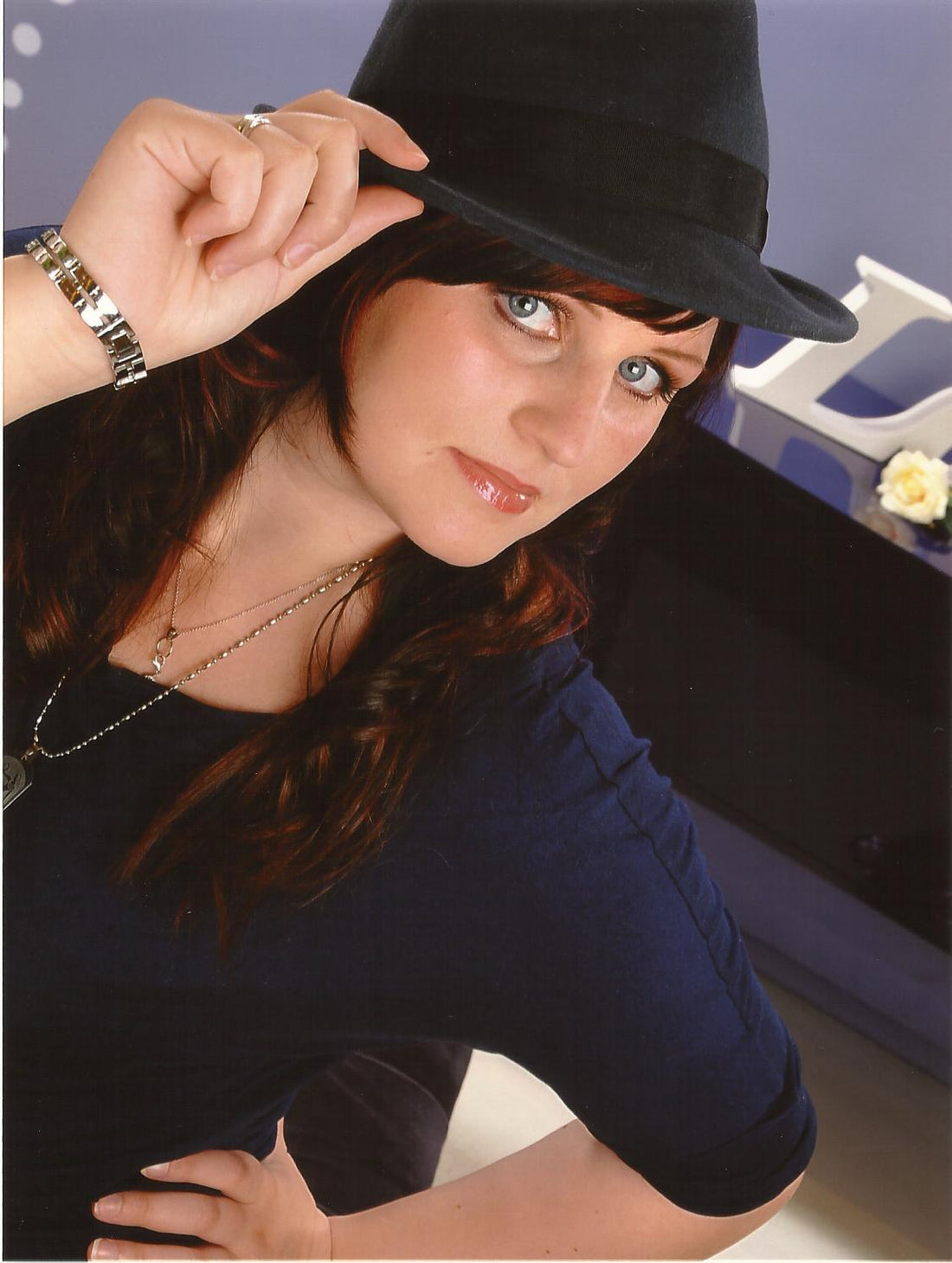 Miss Gioia Bella schöne künstlerin